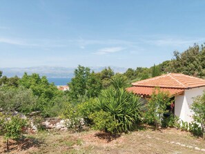 House | Exterior - Holiday Home Blossom - Four Bedroom Holiday Home With Outdoor Pool and Jacuzzi - (Supetar)