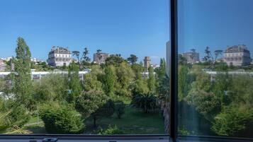 2 عدّة غرف نوم