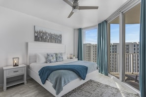 2 habitaciones, tabla de planchar con plancha y cuna de viaje
