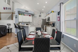 House (5 Bedrooms) | Property amenity