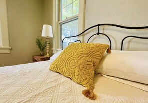 4 bedrooms, iron/ironing board, travel cot, free WiFi