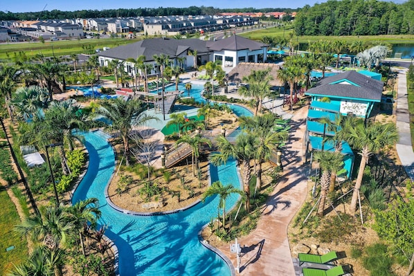 Outdoor pool - 2593 Reading Trail (Kissimmee)