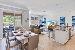 Dining - 2593 Reading Trail (Kissimmee)