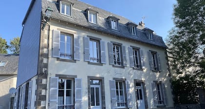Bel Appartement de 4 Personnes au Sein D'un Ancien Hôtel Rénové