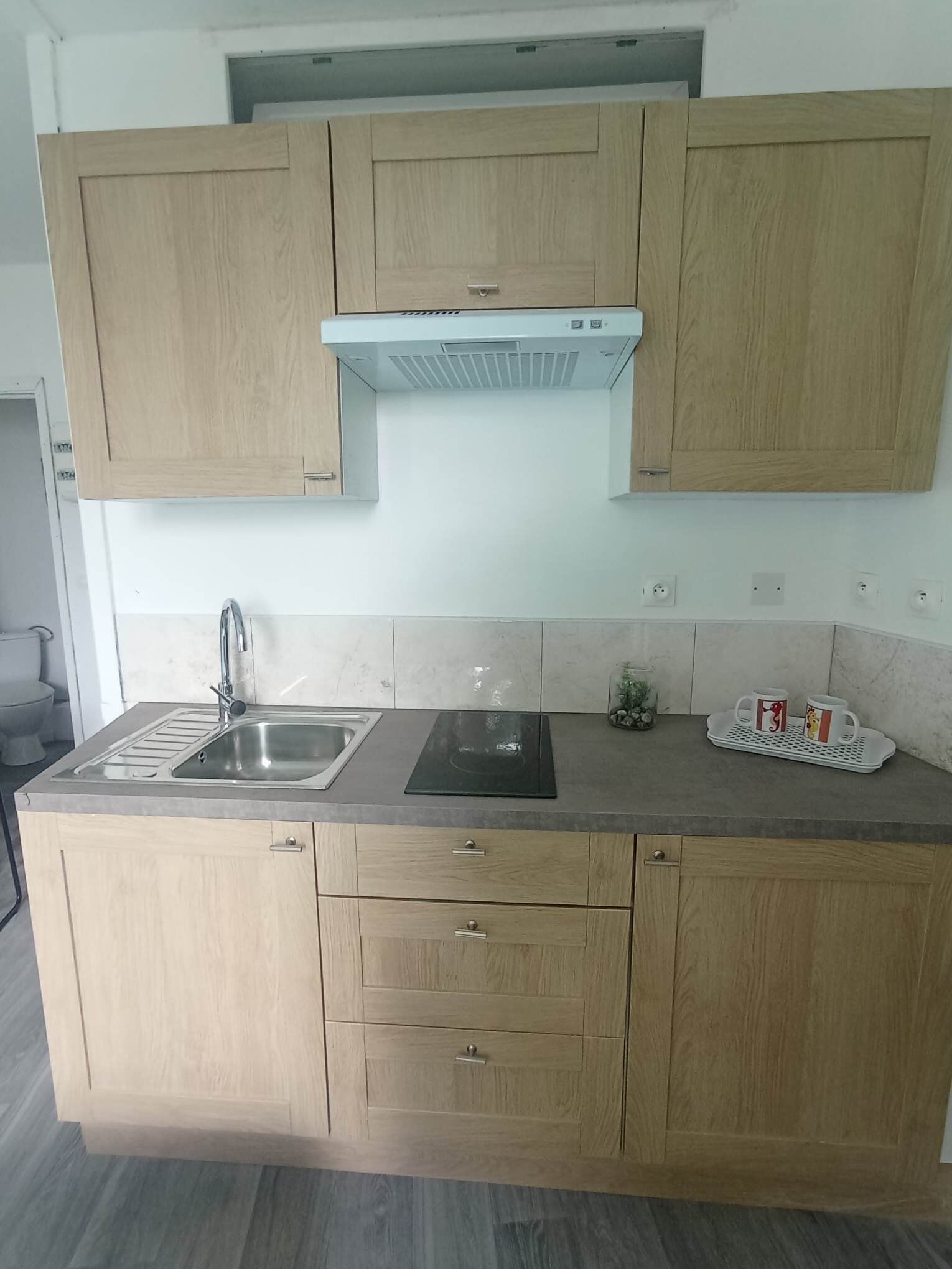 LE Kevav - A 300 M DE LA Cote