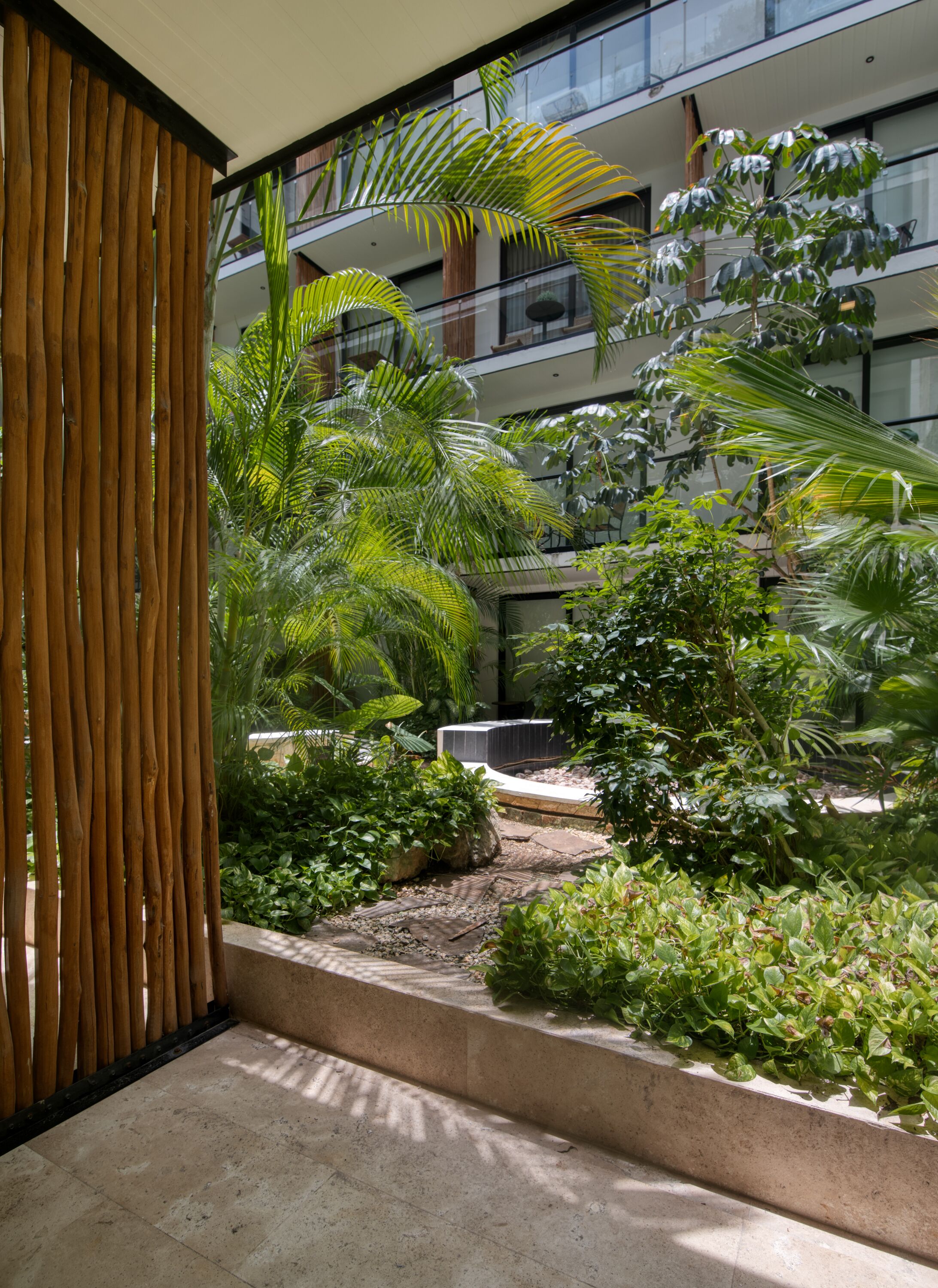 Deluxe apt in Playa close to 5th avenue