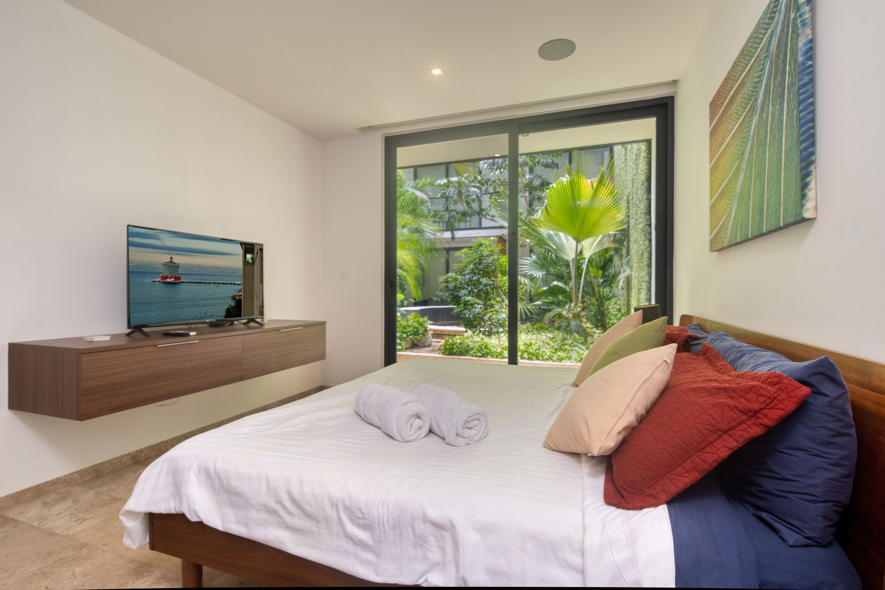 Deluxe apt in Playa close to 5th avenue