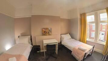 House, Multiple Beds | 4 bedrooms, iron/ironing board, free WiFi, bed sheets