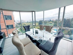 Interior - SKYVIEW FAMILY (Quito)