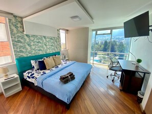 3 bedrooms, WiFi, bed sheets - SKYVIEW FAMILY (Quito)