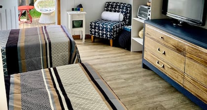 North Channel Bunkie