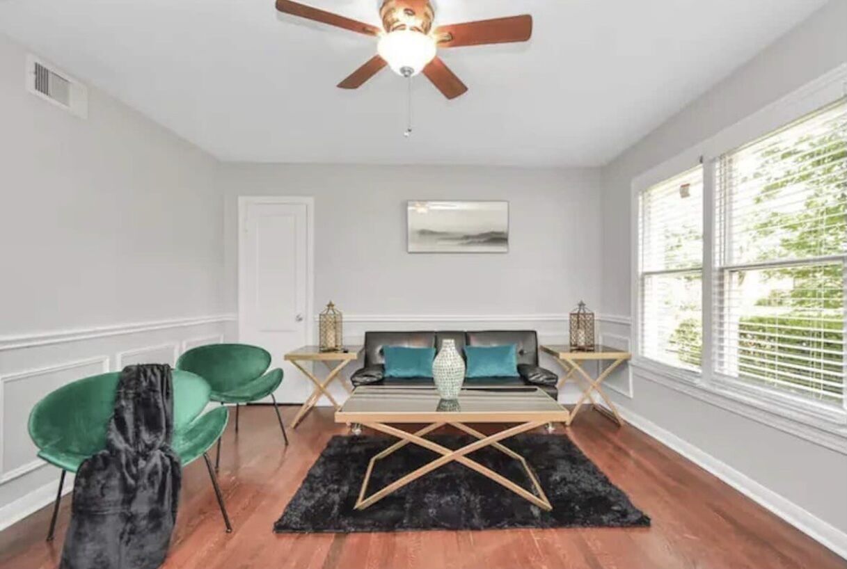 Clean, cozy 1 bed APT close to Downtown Houston!