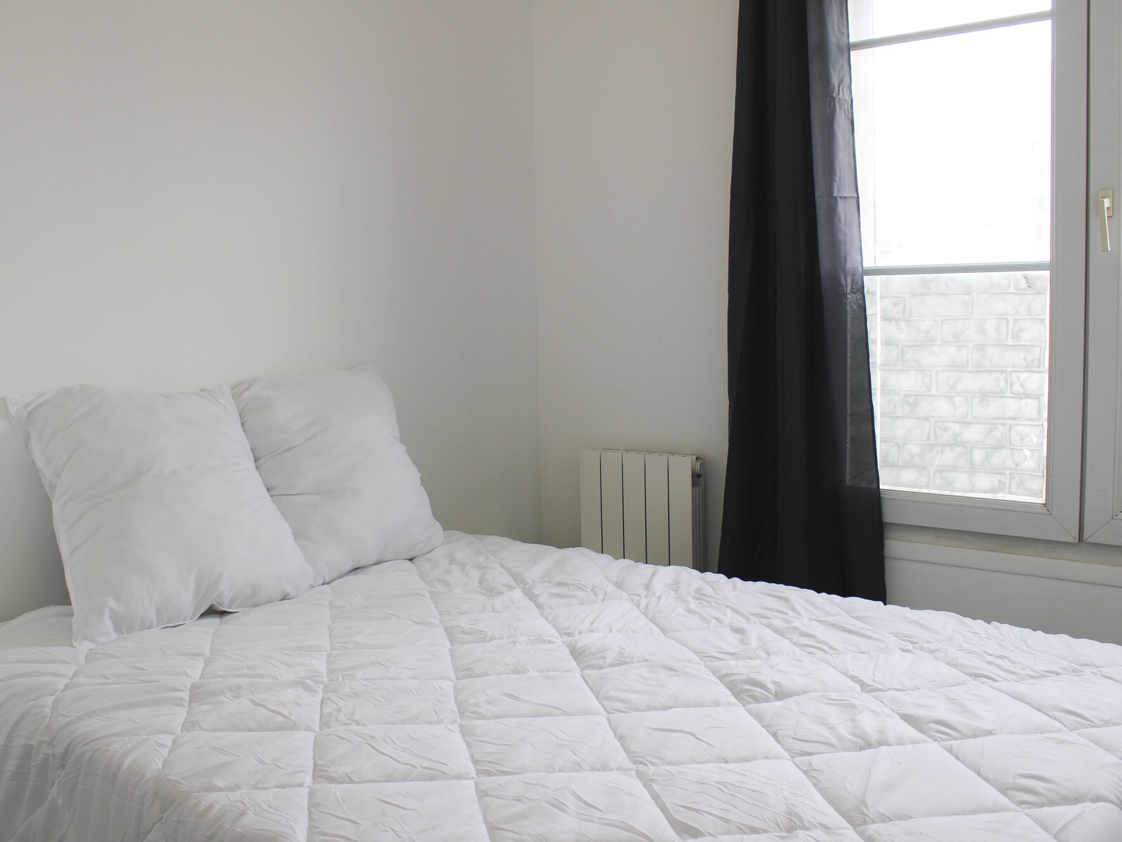 Newly renovated cocoon with terrace near the Seine