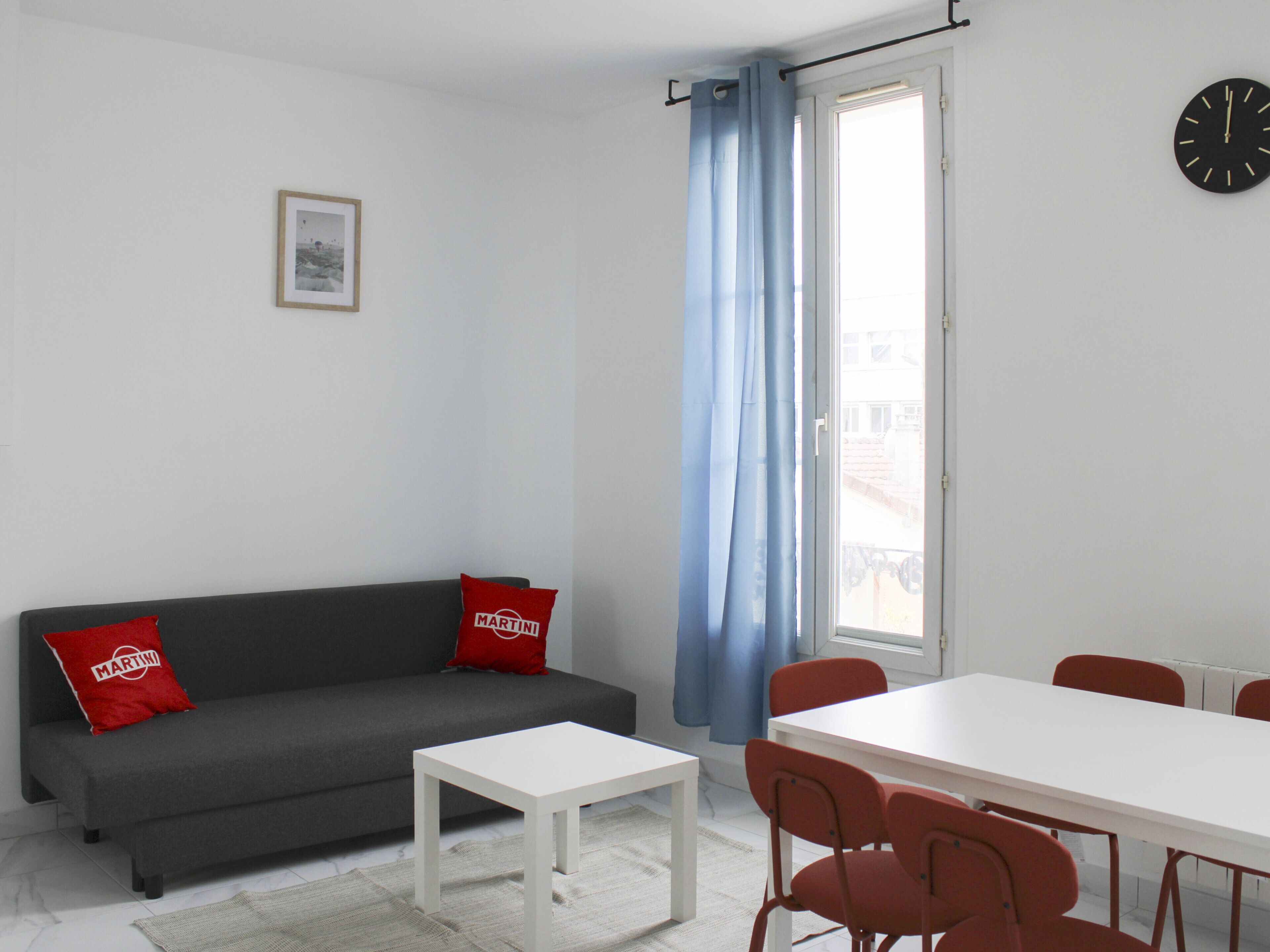 Spacious and brand new cocoon near downtown