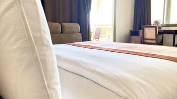 Habitación Confort, 1 habitación | Ropa de cama hipoalergénica y escritorio