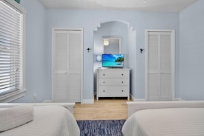 3 habitaciones, tabla de planchar con plancha y wifi gratis 