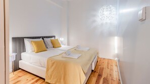 2 quartos, ferros/tábuas de passar roupa, Wi-Fi de cortesia