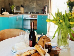 Dining - Charming cottage within a perigordine farmhouse  (Saint-Cyprien)