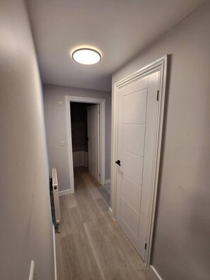 Interior - Beautiful 2-bed Apartment in London - Sleeps 6! (London)