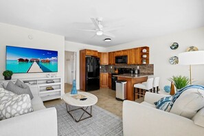 Televisión y oficina 