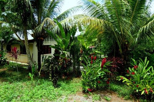 Garden Apartment Bungalo
