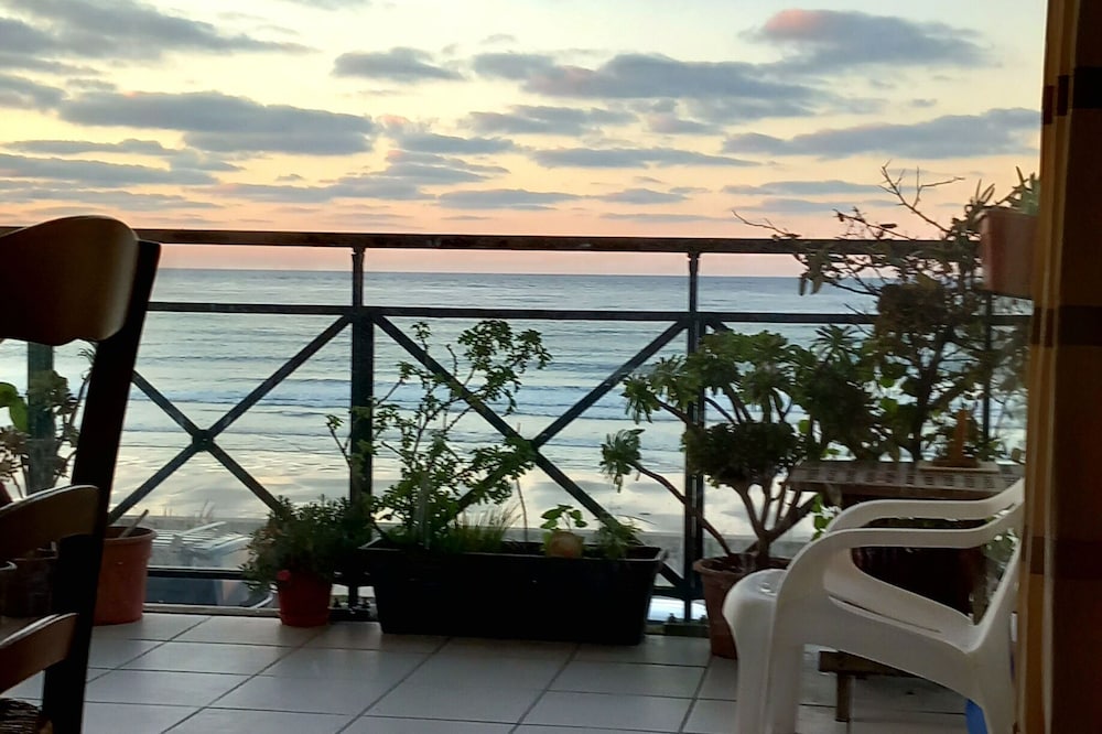 Seaside bright apartment - Unforgettable exclusive view