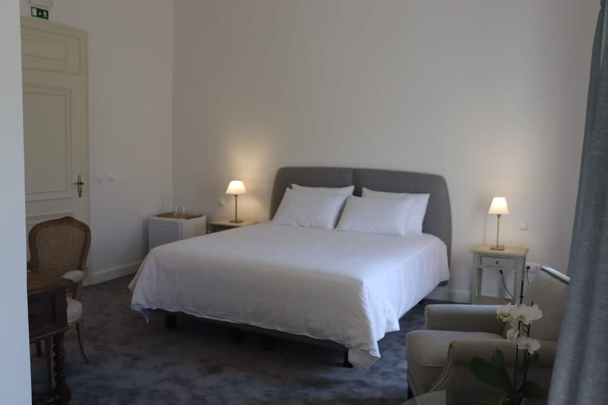 Habitación doble Deluxe | 1 habitación, ropa de cama de alta calidad y camas Select Comfort