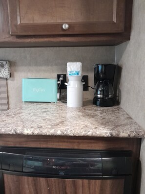 Coffee and/or coffee maker - Lake House (Beechgrove)