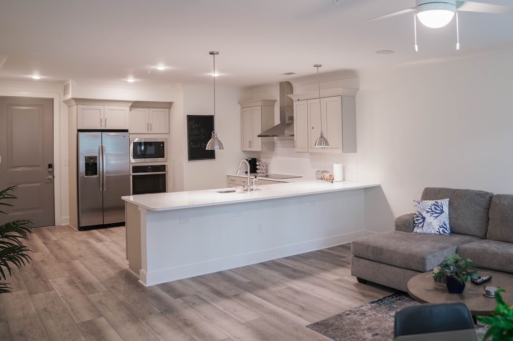PINEWOOD 313! 2 BR/ 2 BATH OPEN FOR FALL BOOKINGS!