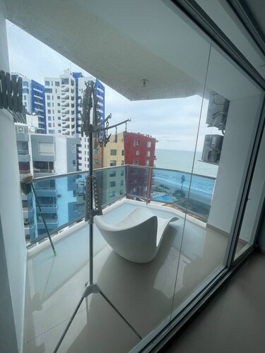 Dpto Frente al mar con Súper Vista + Piscinas