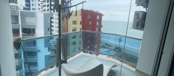 Dpto Frente al mar con Súper Vista + Piscinas