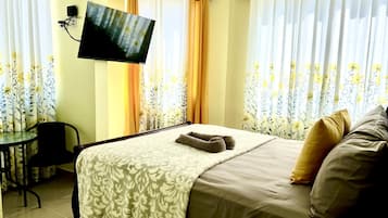 1 bedroom, WiFi, bed sheets