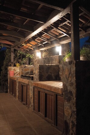 Aire de pique-nique/barbecue