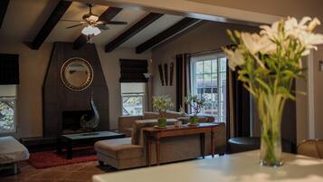 Familierom | Strykejern/-brett, wi-fi (inkludert) og sengetøy