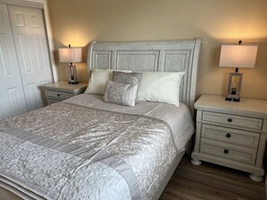 3 bedrooms, iron/ironing board, free WiFi, bed sheets - Paradise Palms (Port St. Lucie)