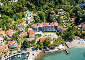Interior detail - Rooms Tupina by Paulina - Superior Double Room With Balcony and Sea View (Zupa dubrovacka)