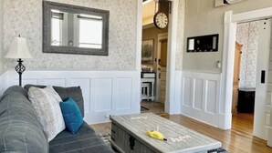 TV - 2nd story condo overlooking the F Street Pedestrian mall, downtown Salida! (Salida)