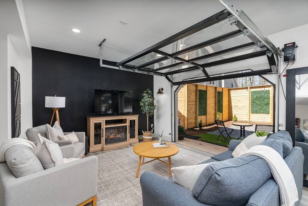 Sleeps 6: Game Room, Winery & Brew Trail, Hiking, Golfing