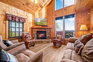 TV, fireplace, DVD player - Views! Secluded Cabin, New Hot Tub, Fire Pit (Pigeon Forge)