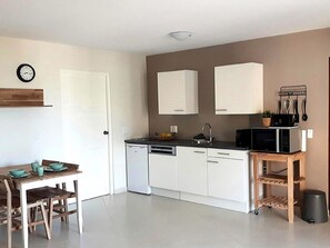 Apartamento | Cozinha privada | Cadeirão de bebê