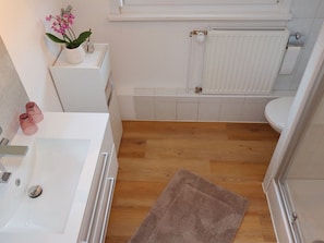 Apartment | Badezimmer | Handtücher