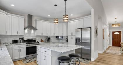 Dog friendly, Hot tub, Family FUN Game room