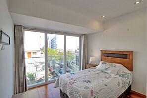 2 Schlafzimmer, Bügeleisen/Bügelbrett, Reisekinderbett, WLAN