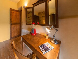 Casa | 2 camere, con arredamento individuale, ferro/asse da stiro