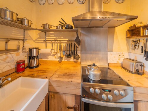 Tranquil Home in Tinlot