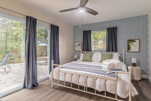 3 bedrooms, iron/ironing board, travel crib, WiFi