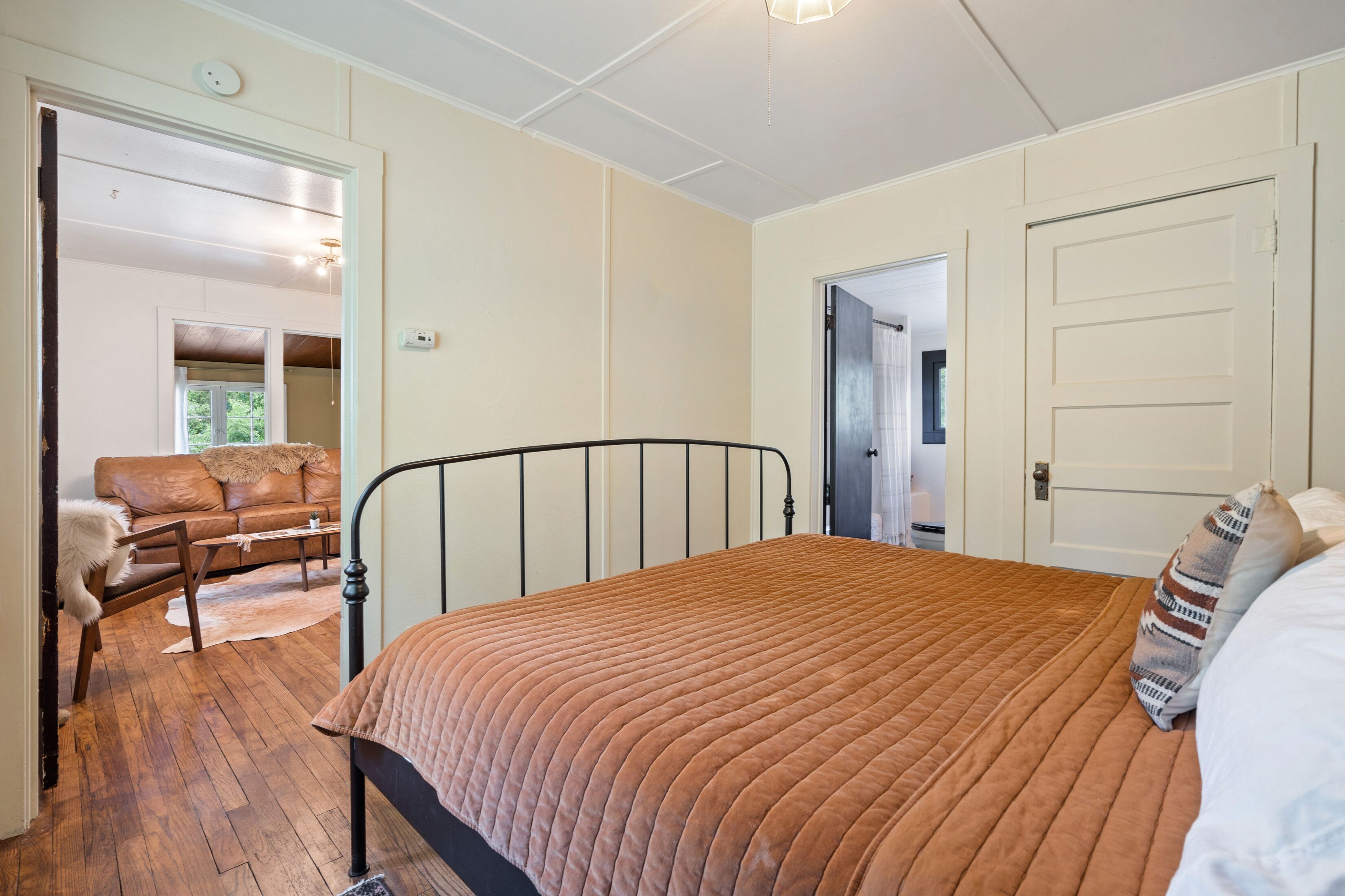 It's a wonderful Place | Cozy Cabin Cottage