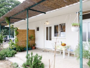 Apartment | Dining - Apartments Skurla - Studio Apartment With Terrace (Mljet)