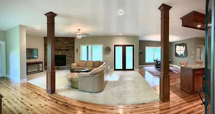 HORSE FARM ON PRIVATE 22 ACRES + TROUT POND