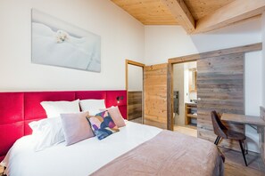5 chambres, fer et planche Ă repasser, Wi-Fi gratuit, draps fournis